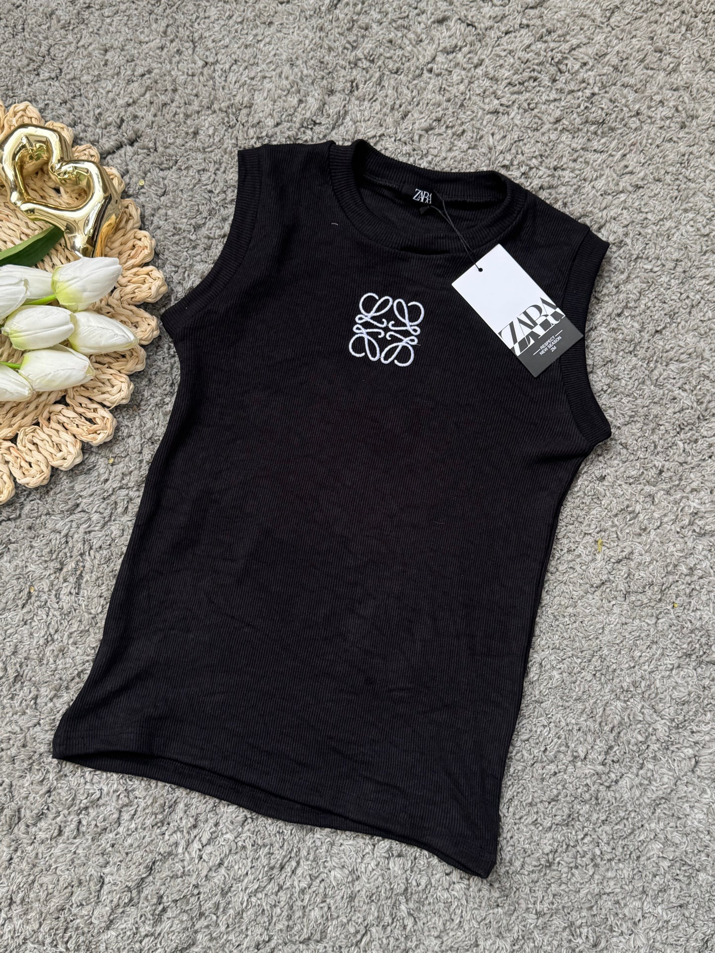 Loewe Basic Top